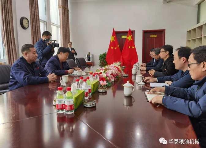 滑縣縣委常委紀委書記監委主任馮剛蒞臨華泰機械調研