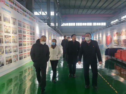 滑縣制造業開發區管委會主任侯德安一行蒞臨華泰智能裝備集團調研指導工作